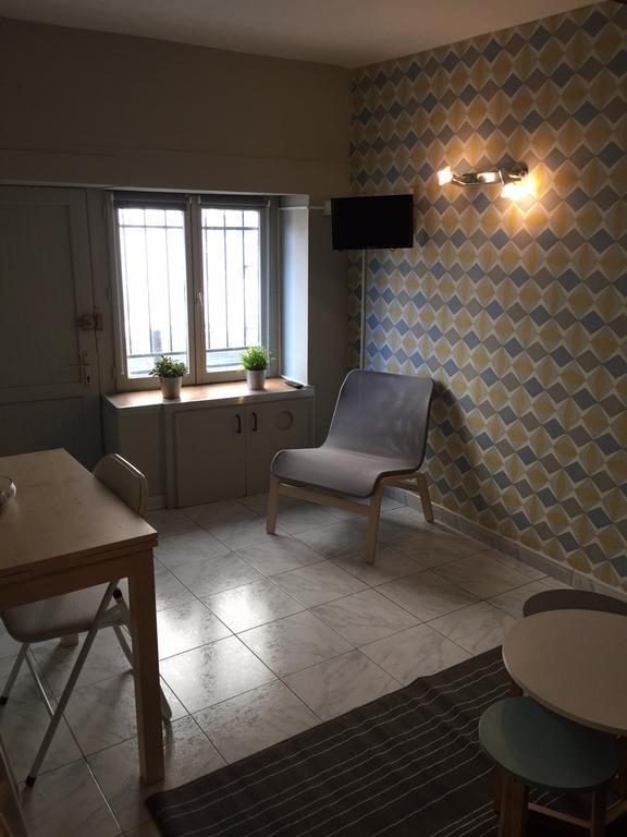 Studio Des Tanneurs Apartment Монпелие Стая снимка